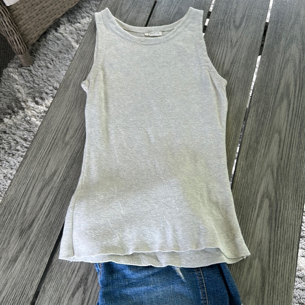Vici star tank top